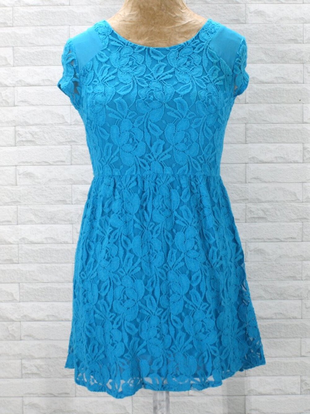 COINCIDENCE & CHANCE Dress Lace Mini Floral Cap Sleeve Turquoise Blue X-Small